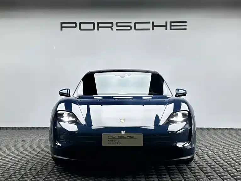 Porsche Taycan 2023 — фото 2