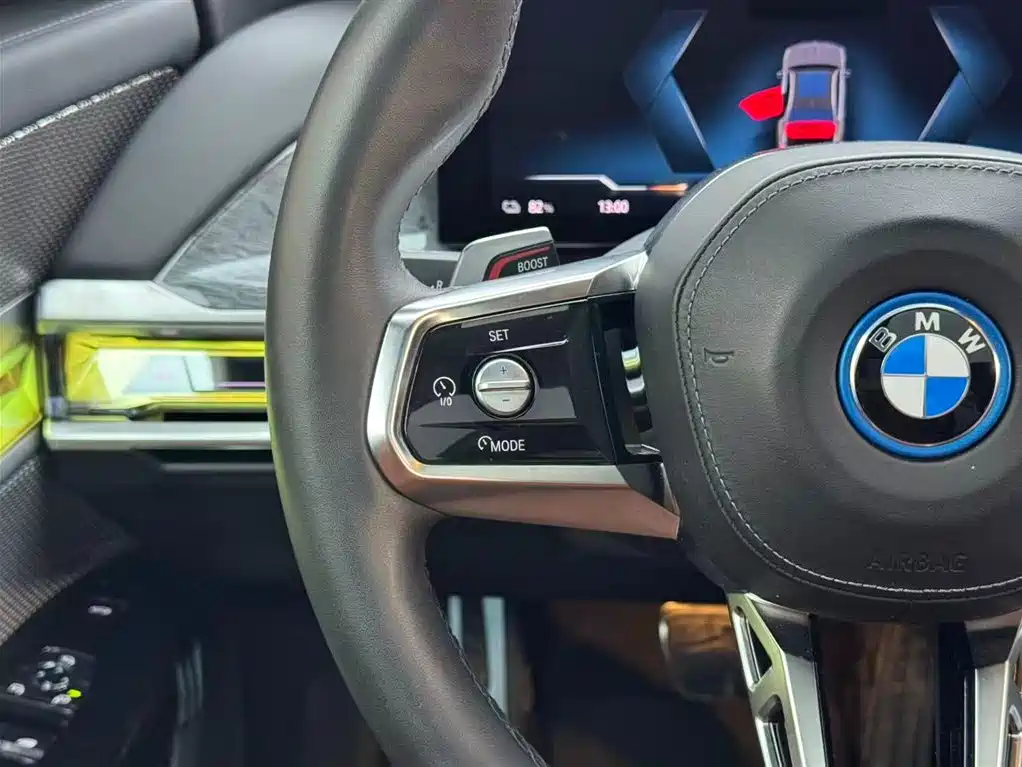 BMW i7 2025 — фото 15