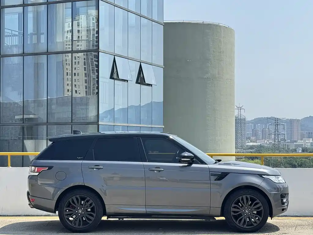 Land Rover Sport 2018 — фото 17