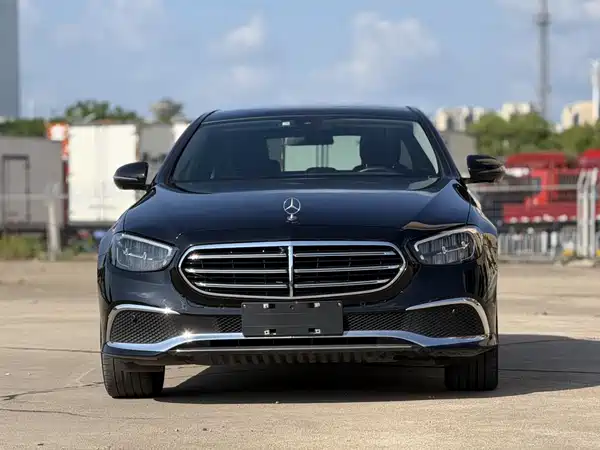 Mercedes-Benz E-Class 2021