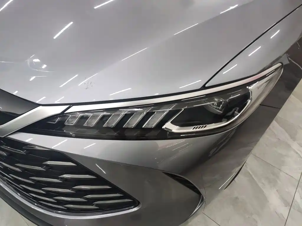 BYD Qin PLUS 2025 — фото 24