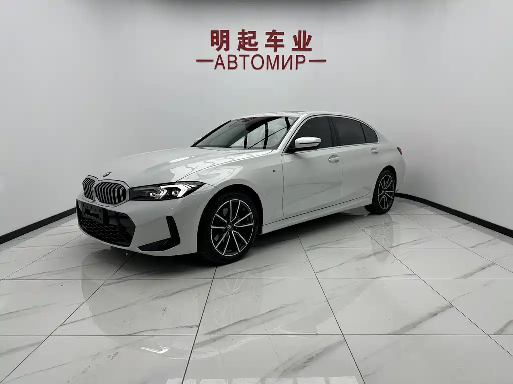 BMW 3 Series 2023 — фото 1