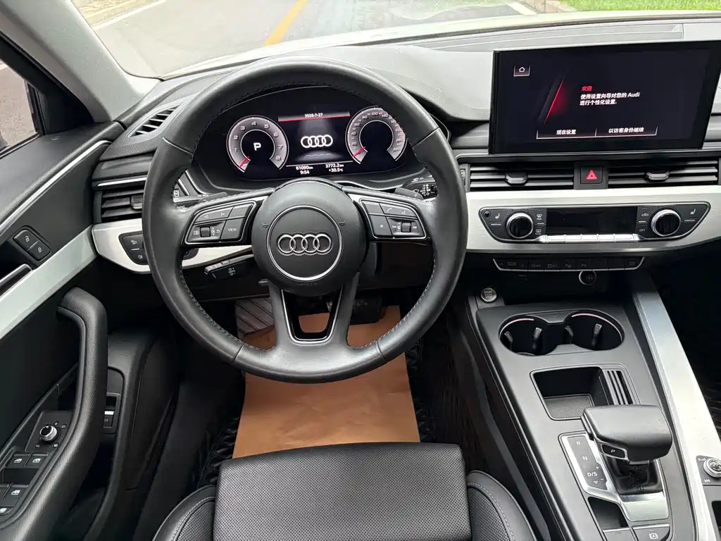 Audi A4L 2022 — фото 11