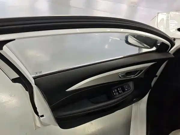 Roewe i6 MAX New Energy 2026