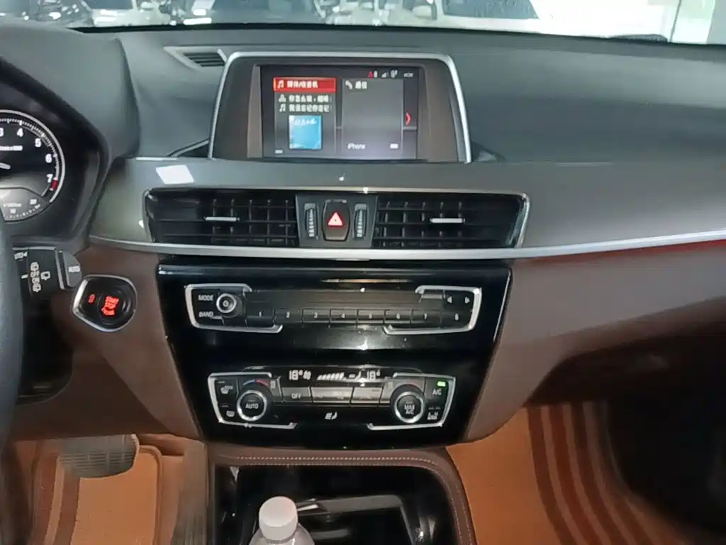BMW X1 2018 — фото 13