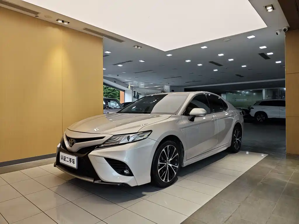Toyota Camry 2018