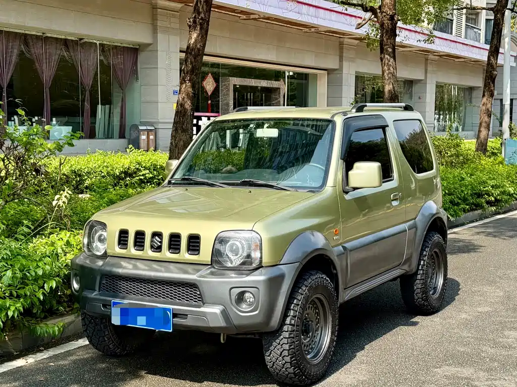 Suzuki Jimny 2012