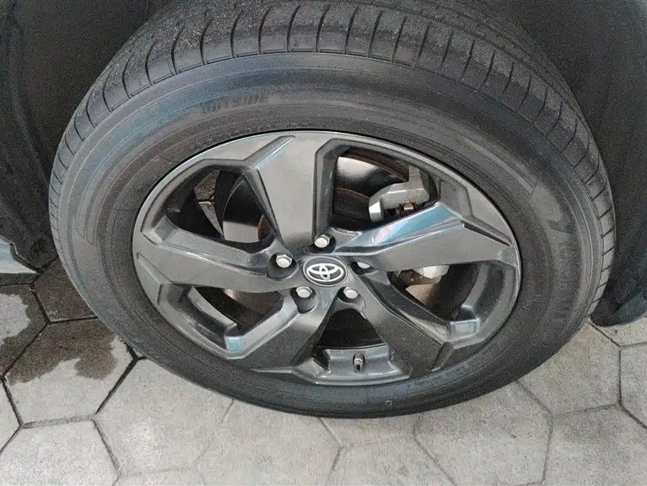 Toyota RAV4 2022