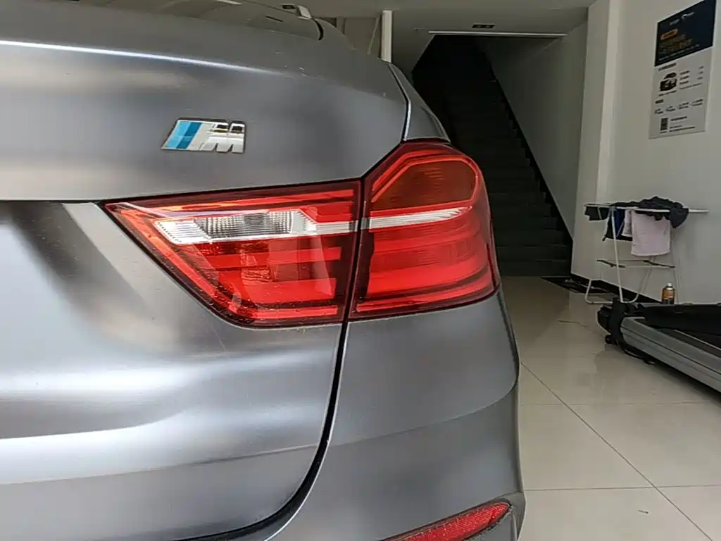 BMW X4 2018 — фото 8