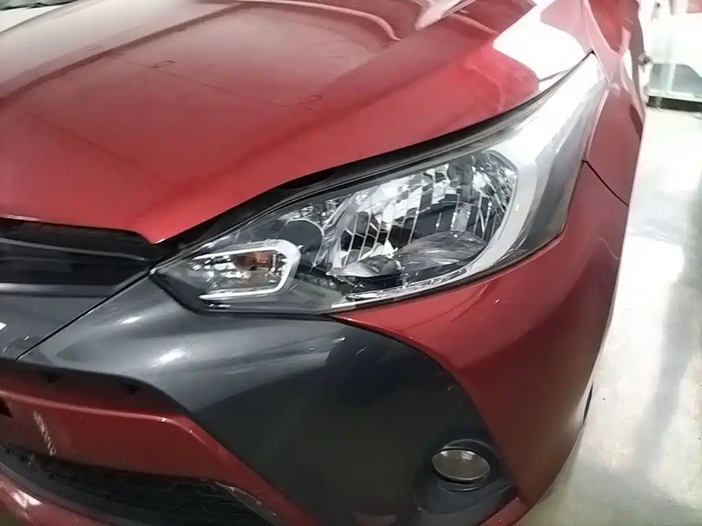 Toyota Yaris L 2016 — фото 24