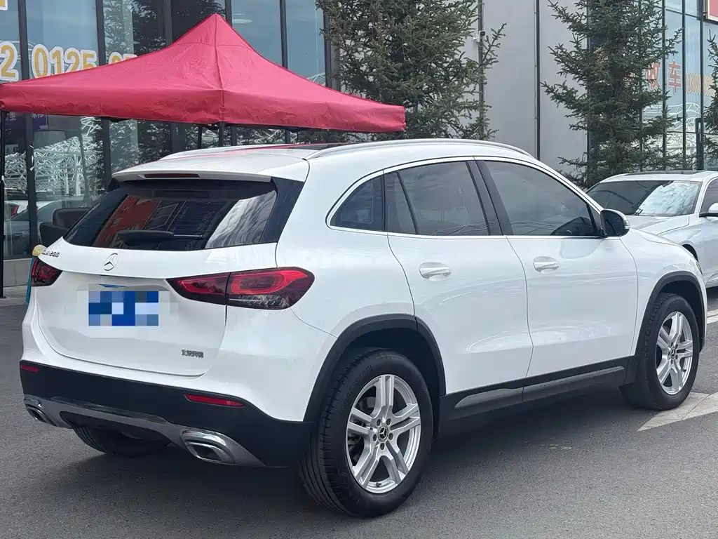 Mercedes-Benz GLA 2023 — фото 9