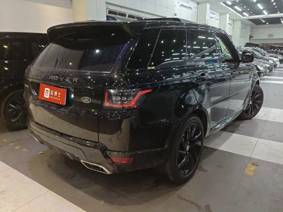 Land Rover Sport 2020 — фото 2