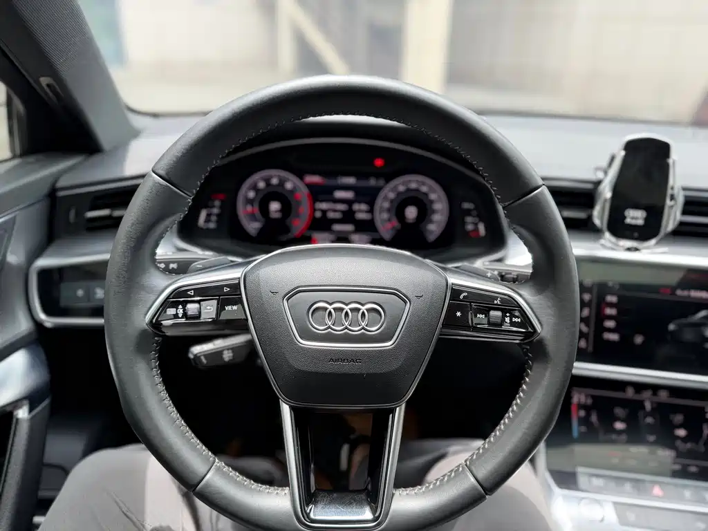 Audi A6L 2019 — фото 10