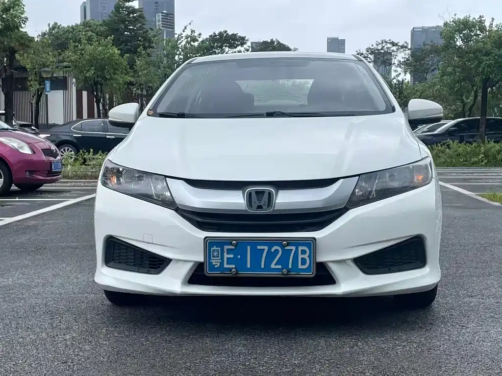 Honda City 2017 — фото 2