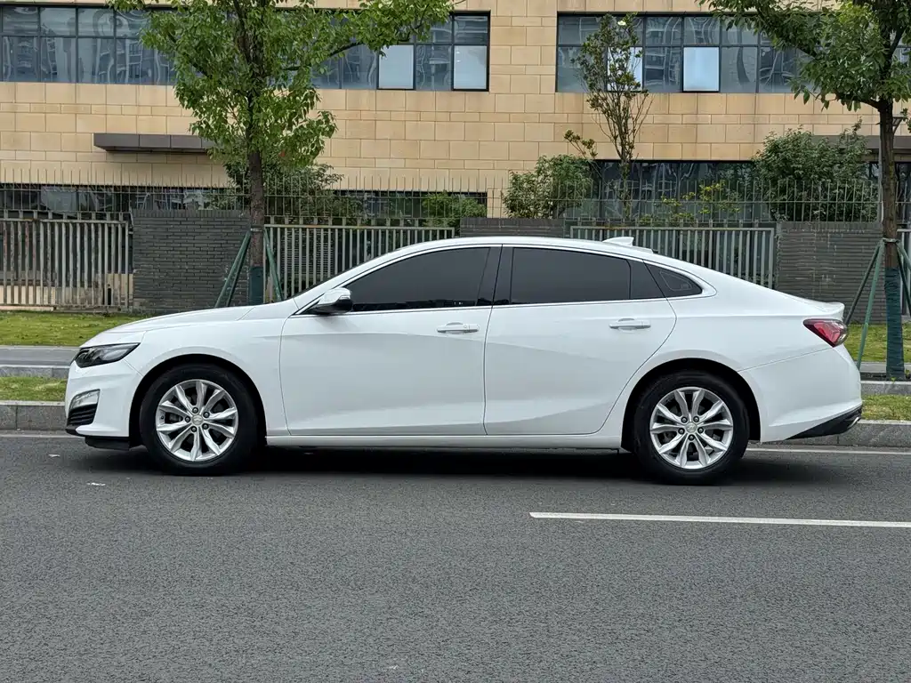 Chevrolet Malibu XL 2019 — фото 18