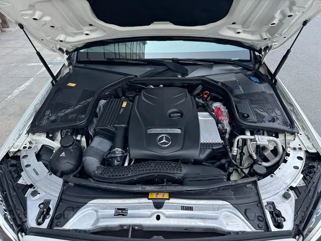 Mercedes-Benz C-Class 2016 — фото 16