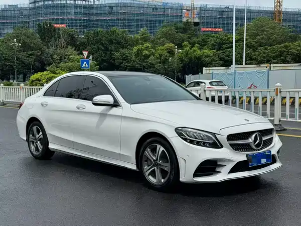 Mercedes-Benz C-Class 2019