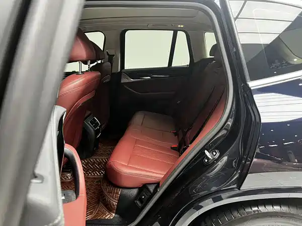BMW iX3 2022