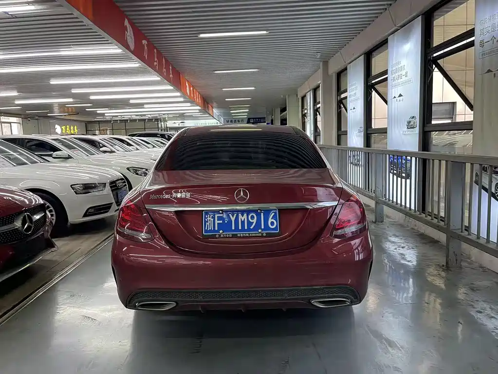 Mercedes-Benz C-Class 2018 — фото 10