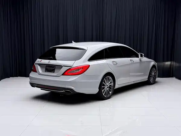 Mercedes-Benz CLS 2013