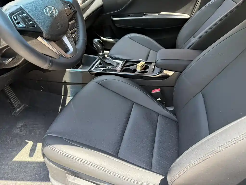 Hyundai Mistra 2014 — фото 19