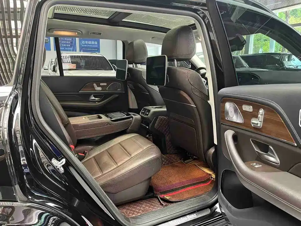 Mercedes-Benz GLS 2021
