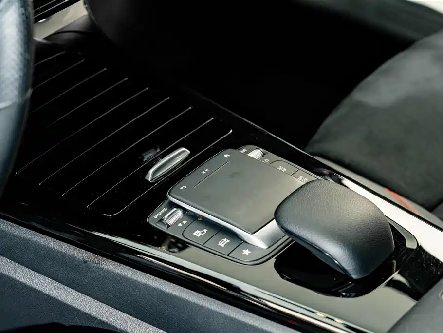 Mercedes-Benz CLA 2021 — фото 11