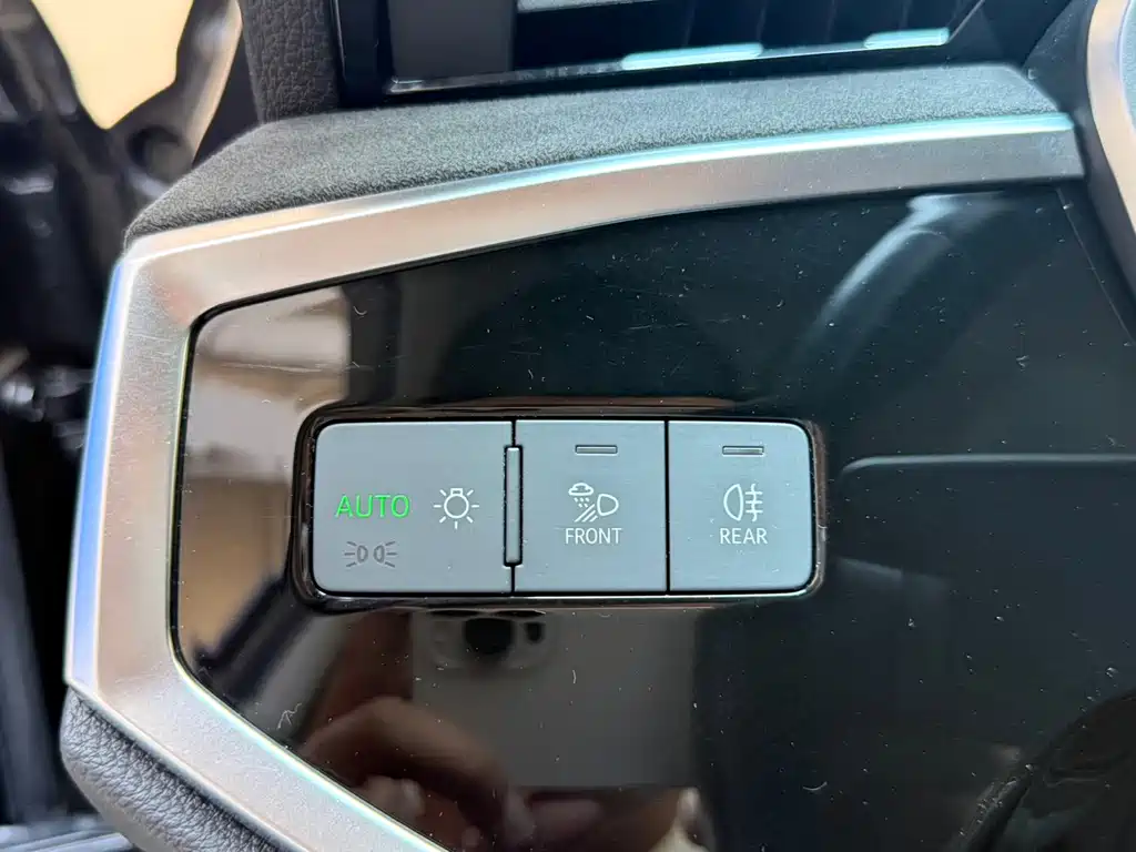 Audi Q3 2022 — фото 16