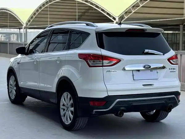 Ford Kuga 2016
