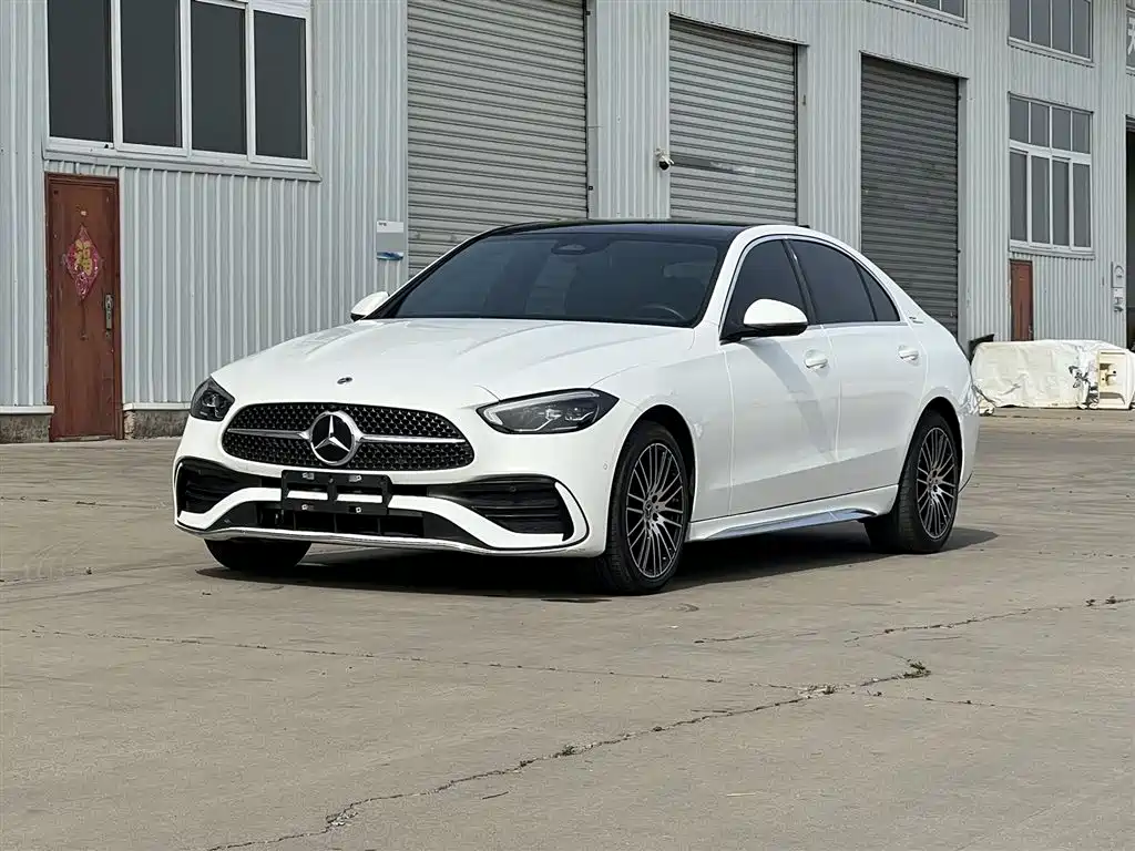 Mercedes-Benz C-Class 2022 — фото 1