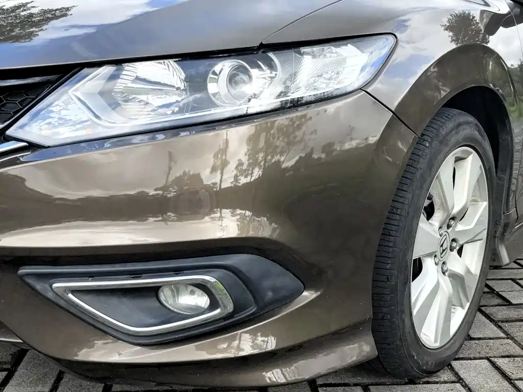 Honda Jade 2015 — фото 10