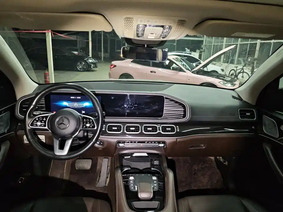 Mercedes-Benz GLE 2023 — фото 11