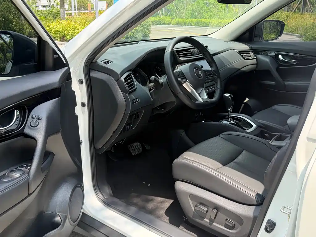 Nissan X-Trail 2023 — фото 4
