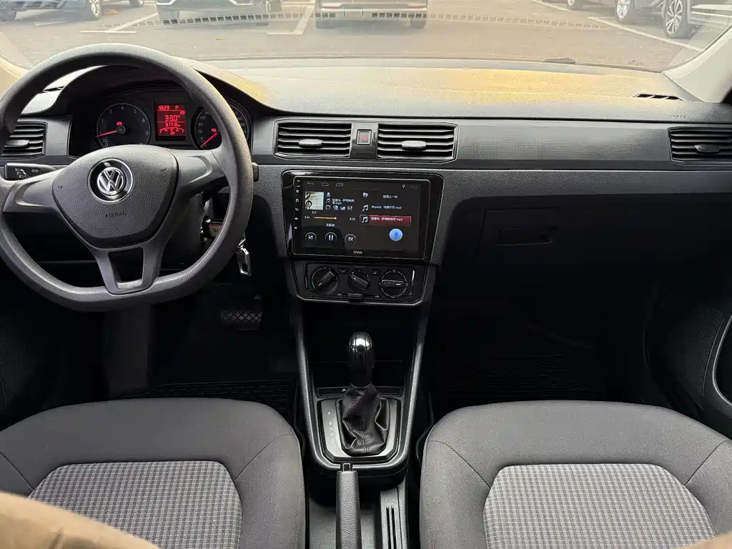 Volkswagen Santana 2019 — фото 15