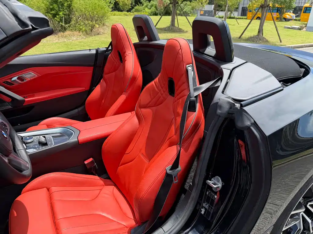 BMW Z4 2022 — фото 14