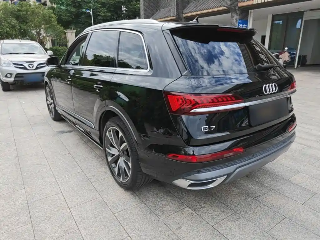 Audi Q7 2022