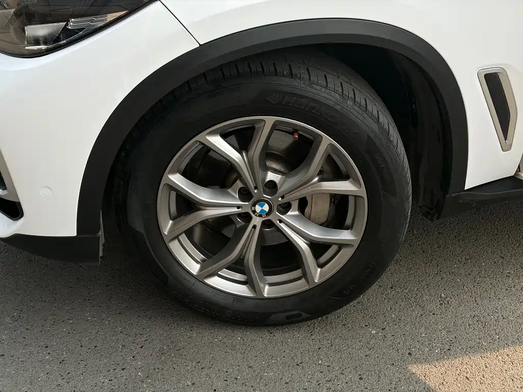 BMW X5 2020 — фото 8