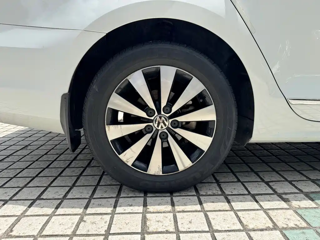 Volkswagen Sagitar 2018 — фото 19