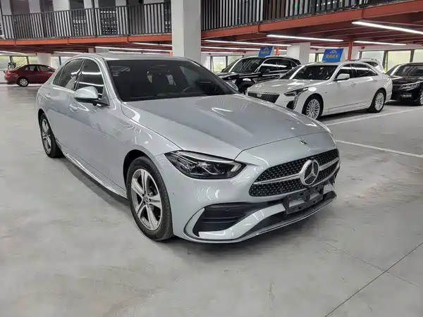 Mercedes-Benz C-Class 2022