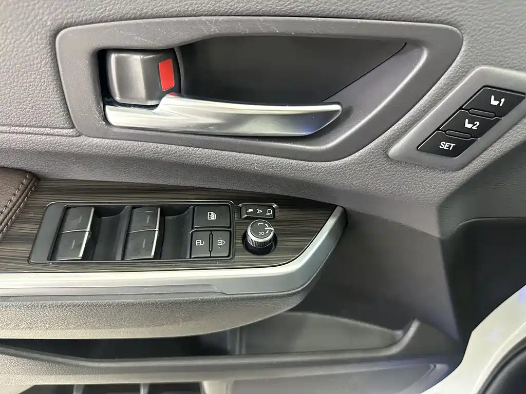 Toyota Sienna 2022