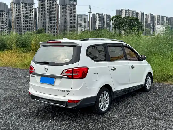 Baojun 730 2016
