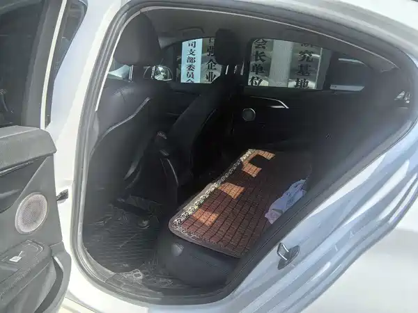 BMW 1 Series 2022