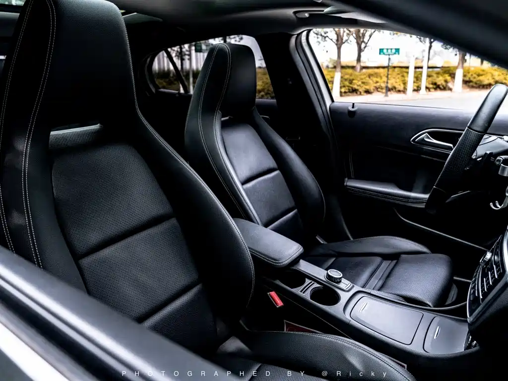 Mercedes-Benz GLA 2016