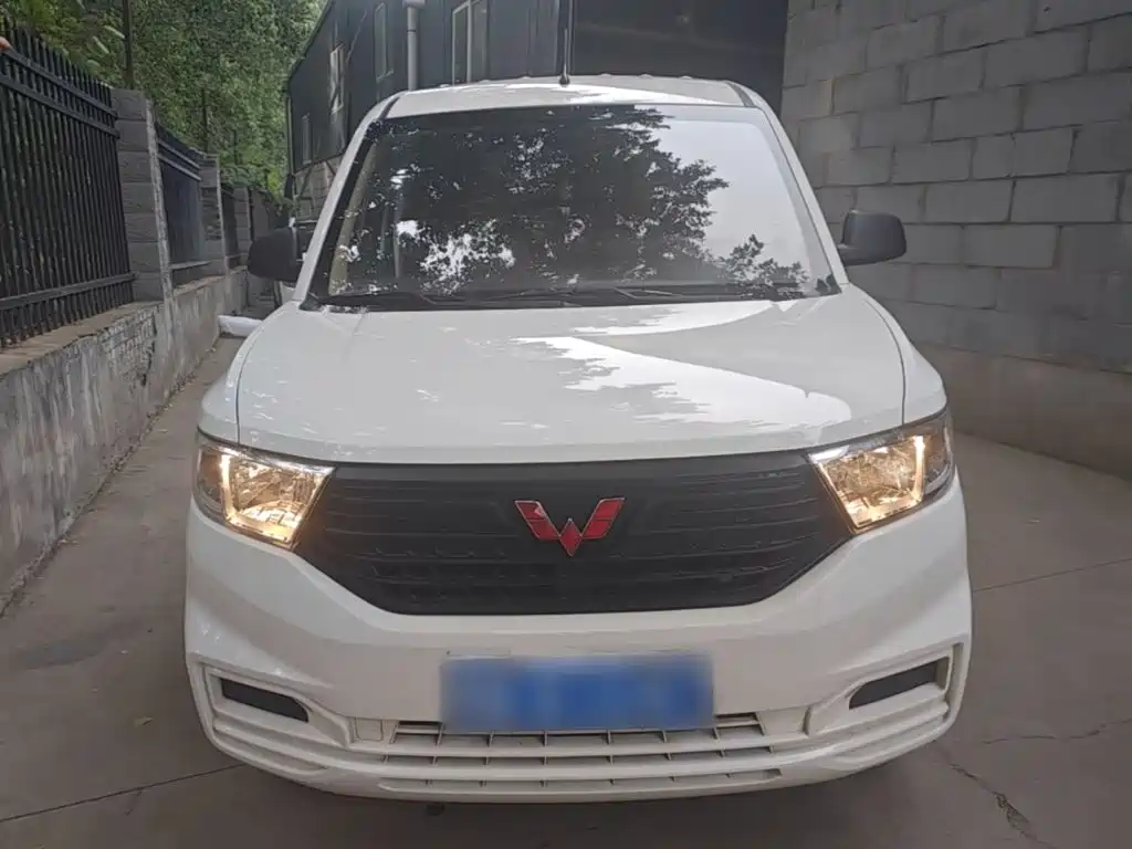 Wuling Hongguang V 2023