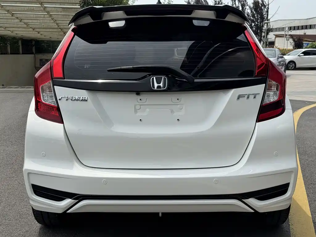 Honda Fit 2018 — фото 24