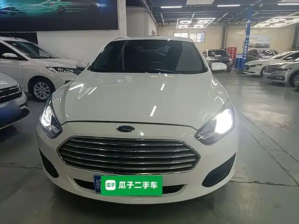 Ford Escort 2019