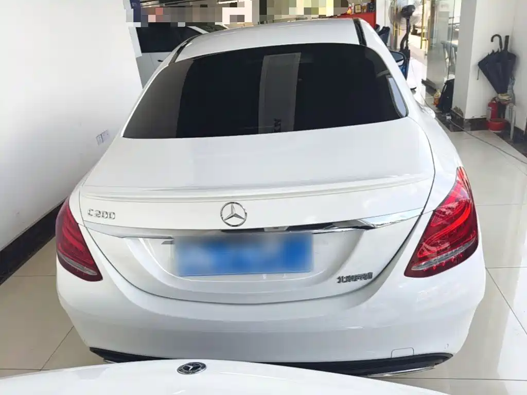 Mercedes-Benz C-Class 2018