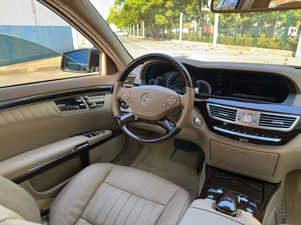 Mercedes-Benz S-Class 2010 — фото 22