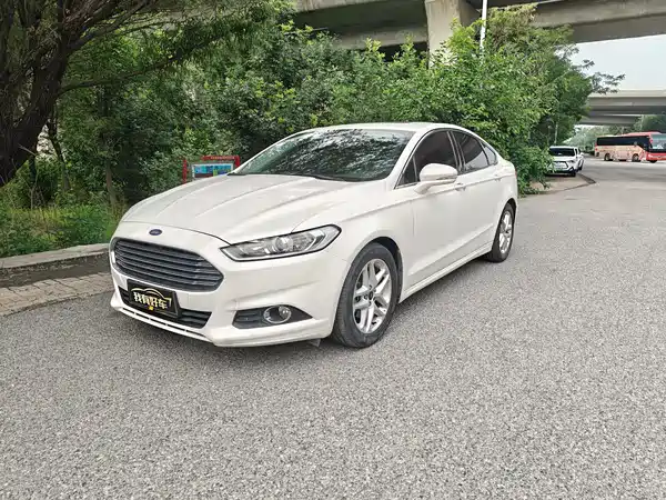Ford Mondeo 2014