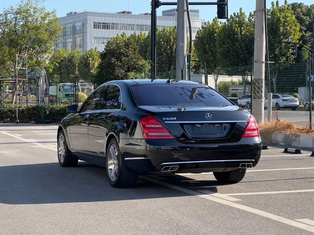 Mercedes-Benz S-Class 2010 — фото 6